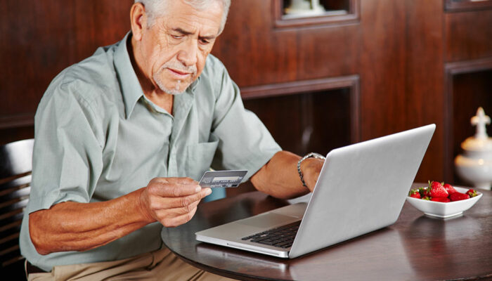 Top 8 Senior-friendly Credit Cards and Their Benefits