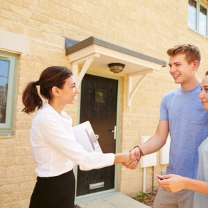 Top Factors To Consider While Checking Rental Listings