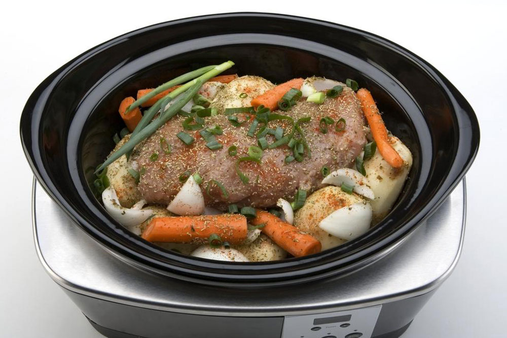 Benefits of ingredients used in a slow cooker recipe