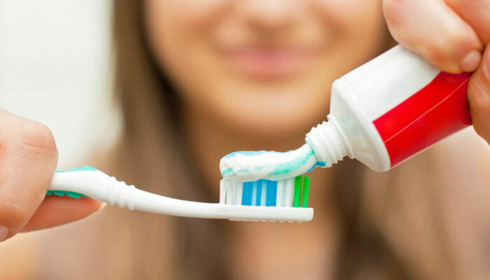 Choose the best toothpaste for your family with a toothpaste sample