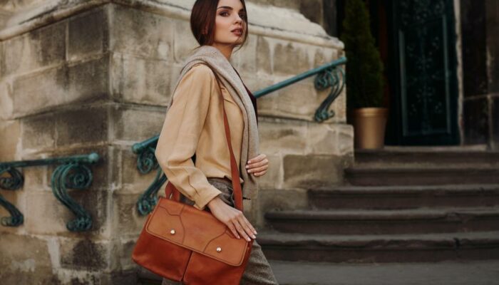 Choosing the best designer leather handbags