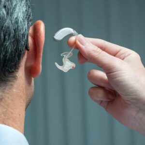 Tips to Buy the Right Hearing Aid