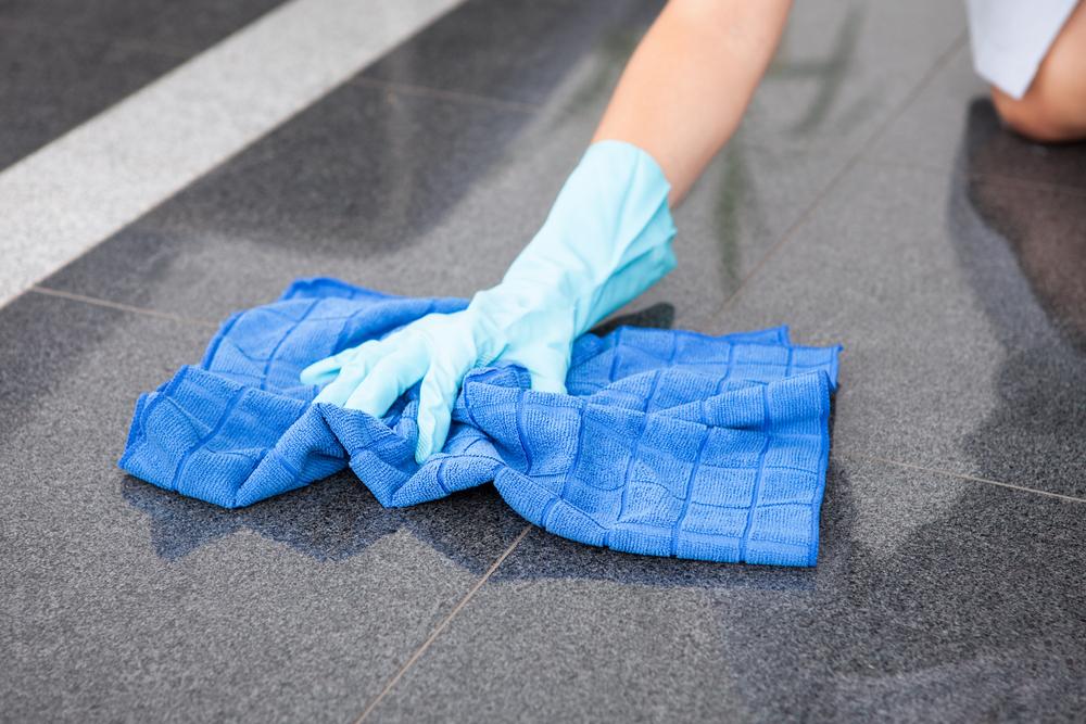 Tips for cleaning floors with the best floor cleaners