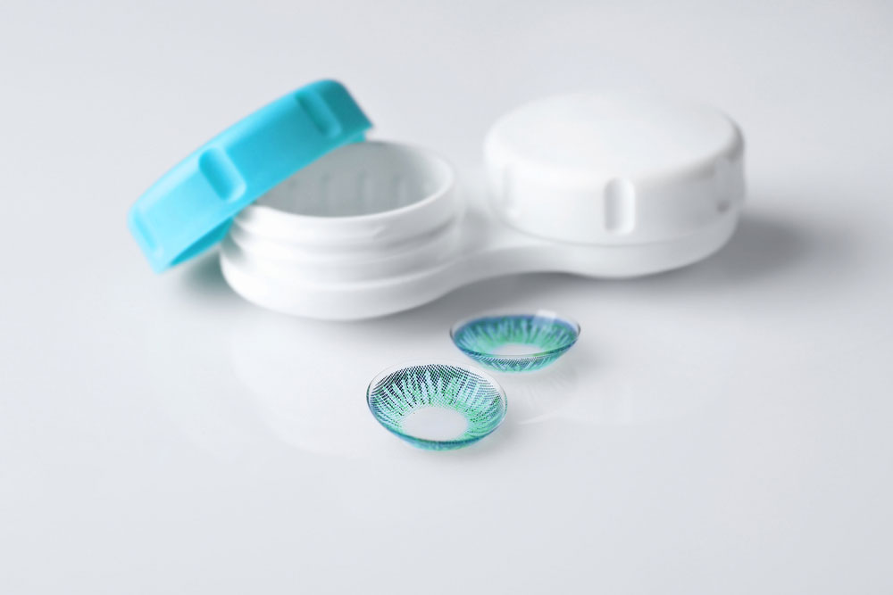 3 tips for buying the right contact lenses online