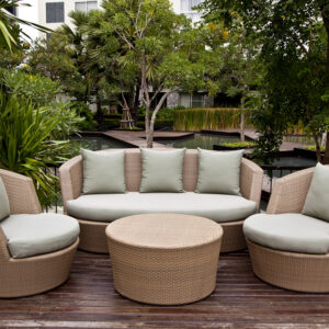 4 Affordable Stores To Buy Outdoor Furniture