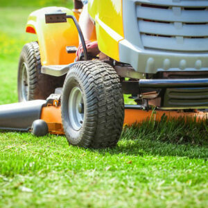 John Deere’s riding lawn mowers