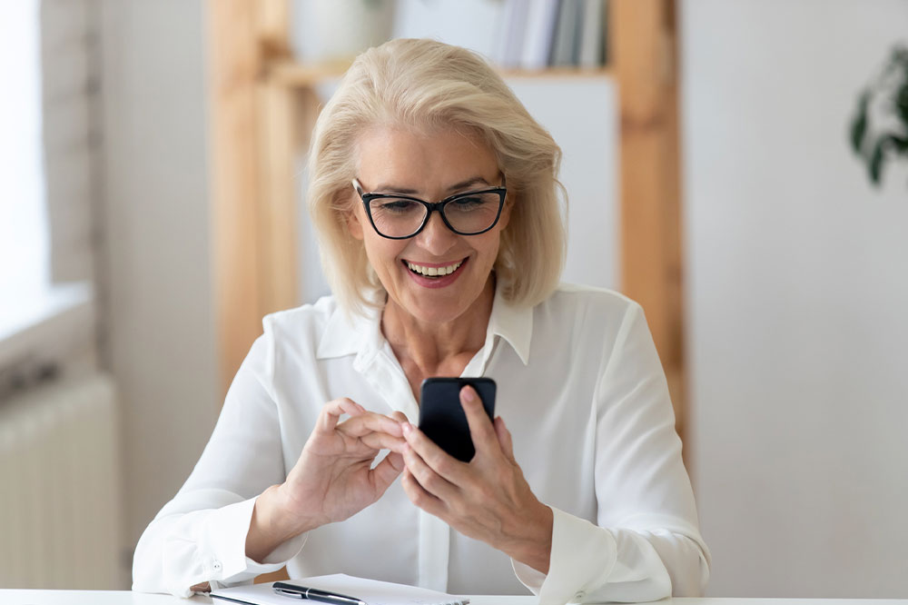 5 Popular Senior-friendly Cell Phone Plans